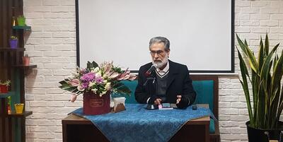 خبرگزاری فارس - محمدرضا سرشار در کتاب تازه‌اش، رمان جنگ و صلح تولستوی را نقد کرد