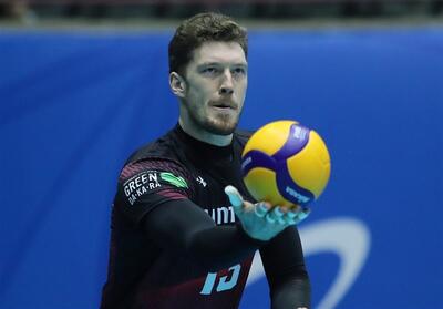 ستاره والیبال روسیه در ژاپن ماندنی شد - تسنیم