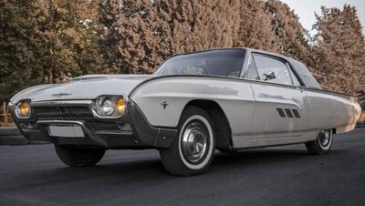 ملاقات با فورد ثاندربرد مدل 1963 | bama.ir