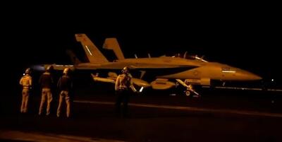 خبرگزاری فارس - حمله جنگنده‌های آمریکایی و انگلیسی به یمن