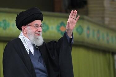 خبرگزاری فارس - دیدار مسئولان نظام وسفرای کشورهای اسلامی با رهبر انقلاب