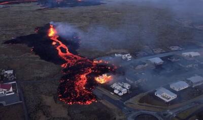 جریان گدازه‌ها بر تن سرد و زمستانی ایسلند؛ فوران جدید آتشفشانی و اعلام وضعیت اضطراری