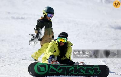 (تصاویر) لذت جوانان علاقمند به اسکی در پیست دربندرسر شمال تهران