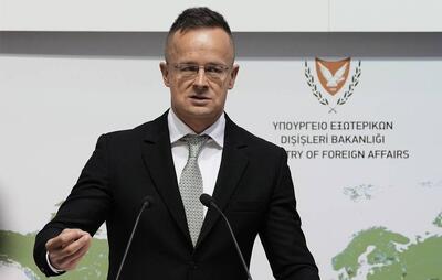 وزیرخارجه مجارستان: هرگز در تحویل تسلیحات به اوکراین شرکت نخواهیم کرد