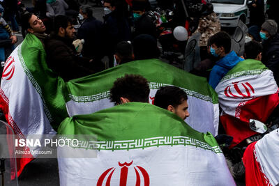 انقلاب اسلامی به مردم حق انتخاب داد
