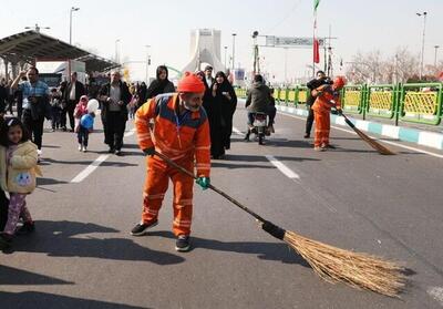 نظافت مسیر راهپیمایی با ۲۵۰۰ نیروی پاکبان/ توزیع ۲۰ هزار کیسه پارچه‌ای