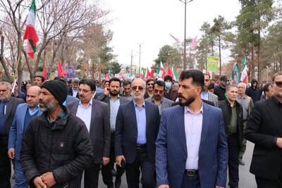 استاندار کرمان: راهپیمایی ۲۲ بهمن بیانگر وفاداری مردم به انقلاب است