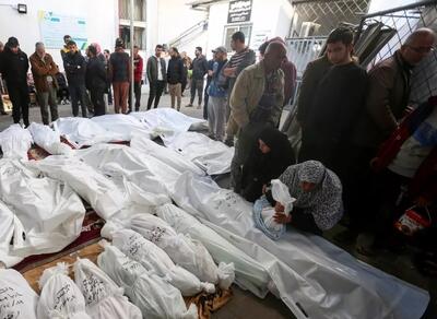 وزارت بهداشت غزه: اسرائیل در ۲۴ ساعت گذشته ۱۶ جنایت جدید انجام داد که منجر به شهادت ۱۱۷ نفر و زخمی شدن  ۱۵۲ نفر شد / شمار شهدای جنگ تا به امروز به ۲۸ هزار و ۶۴ نفر و تعداد مجروحان به ۶۷ هزار و ۶۱۱ تن افزایش یافته