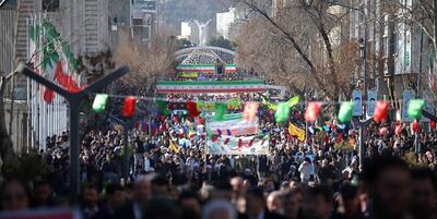 خبرگزاری فارس - خروش ملت انقلابی کردستان در جشن پیروزی انقلاب+فیلم و عکس