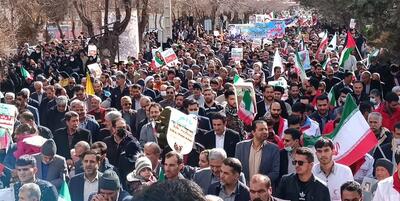 خبرگزاری فارس - خروش مردم بام ایران در جشن چهل و پنج سالگی انقلاب