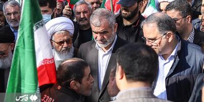 خبرگزاری فارس - نیکزاد: ساده‌زیستی و قاطعیت از شاخصه‌های نمایندگی مجلس است