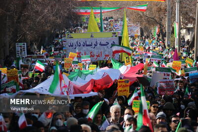 راهپیمایی 22 بهمن در دارالمومنین هرسین