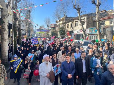 حضور با شکوه مردم فومن در راهپیمایی ۲۲ بهمن