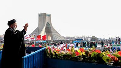رئیس جمهور: راهپیمایی ۲۲ بهمن نه گرامیداشت یک رخداد در ۴۵ سال گذشته بلکه پاسداشت گفتمانی است که امروز و آینده ایران را رقم می‌زند