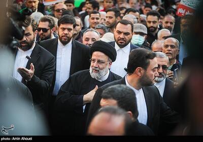 حضور رئیس جمهور در راهپیمایی 22 بهمن- عکس خبری تسنیم | Tasnim