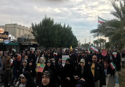 امام جمعه بوشهر: حماسه مردم در راهپیمایی امروز پاسخی کوبنده به دشمنان است - تسنیم