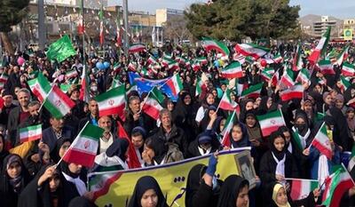 خبرگزاری فارس - فیلم| راهپیمایی متفاوت 22 بهمن در یکی از روستاهای فراهان