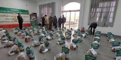 خبرگزاری فارس - توزیع ۳۰۰ بسته معیشتی توسط تعاون روستایی در بین اقشار آسیب‌پذیر