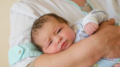 اسم نوزاد پسر یا دختر را اینگونه انتخاب کنید | راهنمای کامل برای کسانی که می‌خواهند نام خوبی برای نوزادشان انتخاب کنند