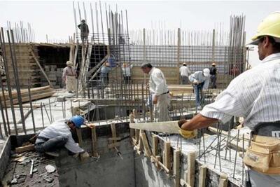 بیش از ۱۱ هزار کارگر ساختمانی تحت پوشش تامین اجتماعی زنجان هستند