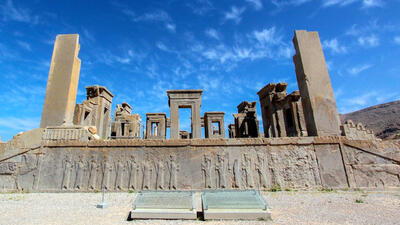بازسازی شگفت انگیز از معماری تخت جمشید در 2500 سال قبل