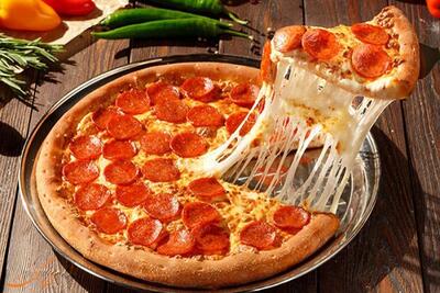رابطه خوردن هر روز پیتزا با ابتلا به یک بیماری دردناک