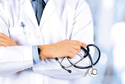 اداره مالیات مازندران: ۴۰ درصد پزشکان استان برای فرار از مالیات، ویزیت نقدی می‌گیرند