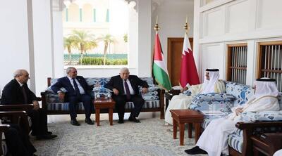 محمود عباس و امیر قطر میانجیگری دوحه میان فتح و حماس را بررسی کردند