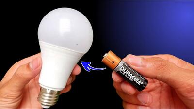 چگونه با باتری ۱.۵ ولتی یک لامپ ال‌ای دی LED قدیمی را تعمیر کنیم (فیلم)