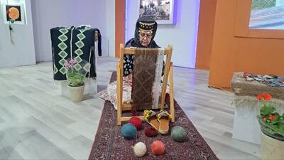 نمایش ۳۸ اثر صنایع دستی آذربایجان غربی در نمایشگاه بین المللی تهران