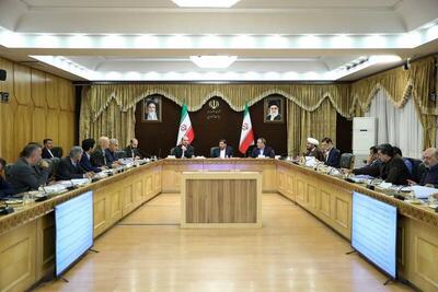 جلسه بررسی و جمع بندی طرح‌های دومین سفر استانی رئیسی به استان سمنان