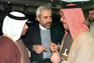 عکس/ دهه هفتاد؛ خوش و بش ظریف با دو دیپلمات قطری
