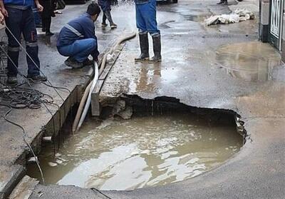 خطر ایجاد فروچاله‌ها در تهران / برداشت‌ نامتعارف از آب‌های زیرزمینی را متوقف کنید - تسنیم
