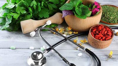 ۵۶ داروی طب سنتی تحت پوشش بیمه قرار دارند