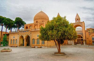 تور مجازی گردش در کلیسای وانک اصفهان