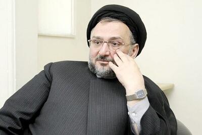 ابطحی از غرفه خبرگزاری مهر بازدید کرد