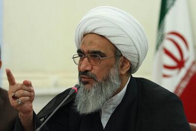 امام جمعه بوشهر: انقلاب اسلامی ایران الهی است و رهبری الهی دارد