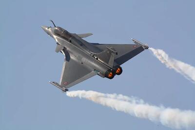 (ویدئو) جنگنده فرانسوی نیروی هوایی هند، ناممکن را ممکن کرد!