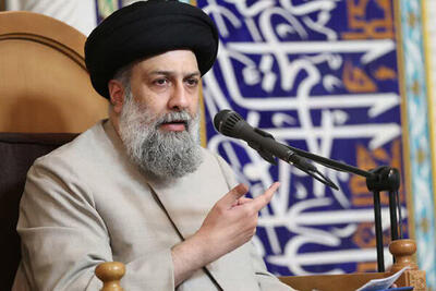 استاد علوی تهرانی در مسجد حضرت امیر(ع) سخنرانی می کند