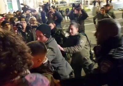درگیری پلیس اسرائیل با معترضان مقابل اقامتگاه نتانیاهو - تسنیم