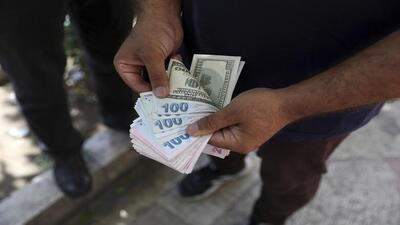 نرخ دلار به بی‌پولی آخر ماه خورد؟ | اقتصاد24