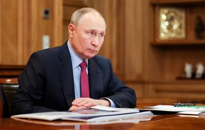 پوتین: روسیه قاطعانه با استقرار سلاح های هسته ای در فضا مخالف است