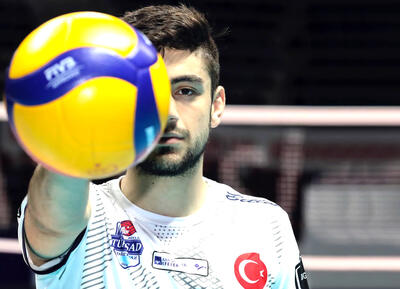ستاره ایرانی در یک‌ قدمی غول والیبال جهان