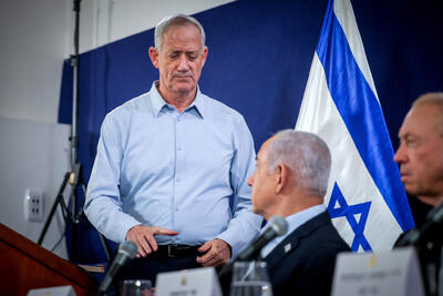 عضو کابینه جنگی اسرائیل: نشانه‌های اولیه از توافق جدید اسرا وجود دارد