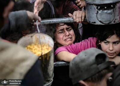 گزارش الجزیره از نوار غزه؛ قحطی بیداد می کند، بوی اجساد رهاشده نفس کشیدن را سخت کرده است