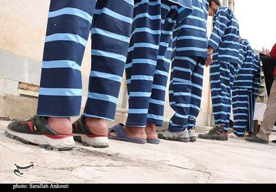 8 تروریست در آستانه راهپیمایی 22 بهمن در اصفهان دستگیر شدند/ بازداشت 22 قاچاقچی داروهای حساس - تسنیم