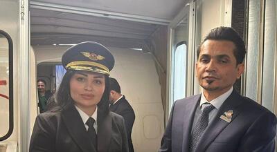 عکس| تقدیر از اولین کاپیتان خلبان زن در هواپیمایی ملی عراق