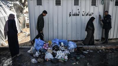 حملات صهیونیست‌ها در غزه، بحران انباشت زباله ایجاد کرده است