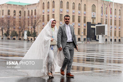 عکس بامزه یک زوج در مراسم ازدواج دانشجویی