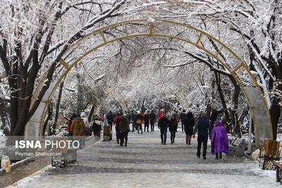 اولین برف زمستانی اصفهان